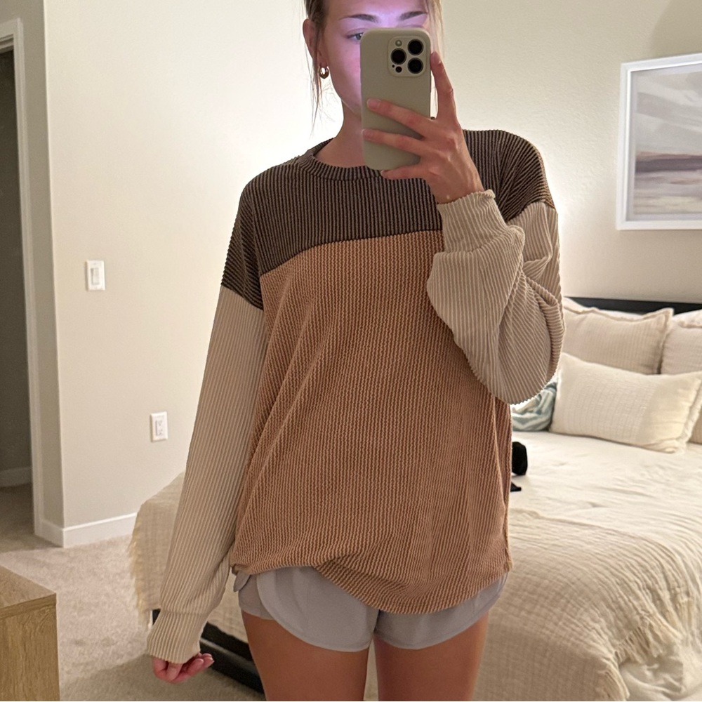 7th Ray Brown and Cream Long Sleeve Top